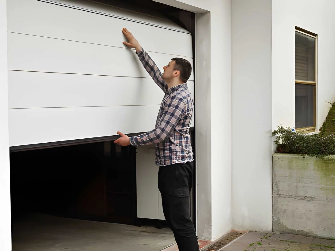 Repairing garage doorway repairing garage doorway residential locksmith